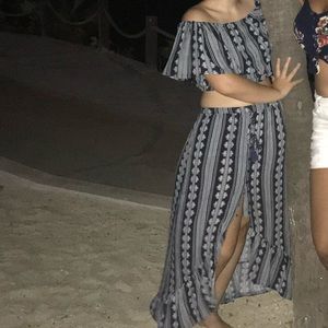 Fabulous 2 piece skirt/crop top!